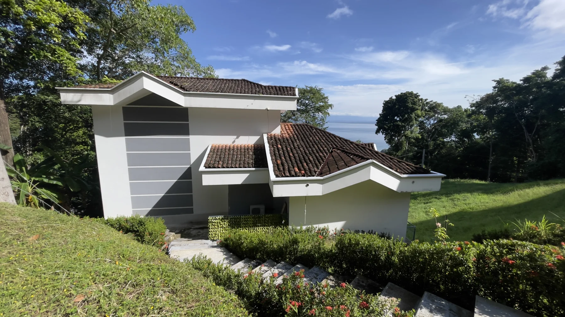 5-Bed Ocean View Home in Altos de Leonamar, Punta Leona | Costa Rica